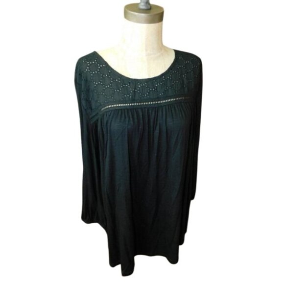 Suzanne Betro Size XL Black Lace Trim Knit Tunic Style Top - Picture 1 of 3
